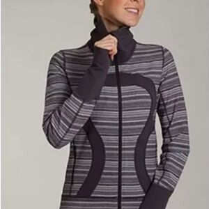 Lululemon In Stride Jacket - Striped Size 6 Activewear Yoga